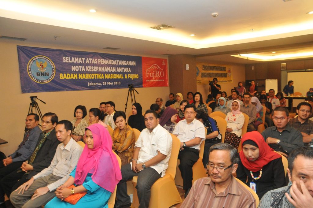Acara kerja sama FujiRO dengan BNN dalam pelatihan usaha air minum